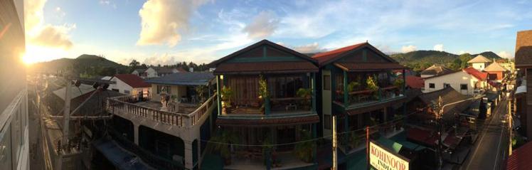 12606975_10153357760501769_1797371992_n